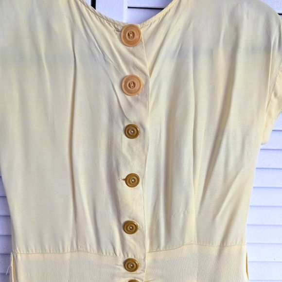 Vintage Yellow Dress - Picture 4 of 6